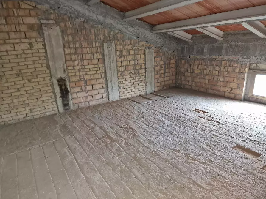 Immagine 46 di Rustico / casale in vendita  in Località Guidonami a Castiglione Del Lago