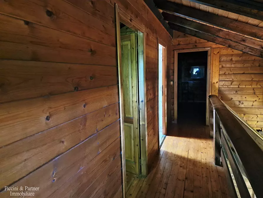 Immagine 47 di Villa in vendita  in Via dei Cespugli 12 a Passignano Sul Trasimeno