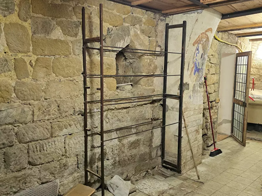 Immagine 22 di Pentalocale in vendita  in Via Imbriani 38 a Perugia