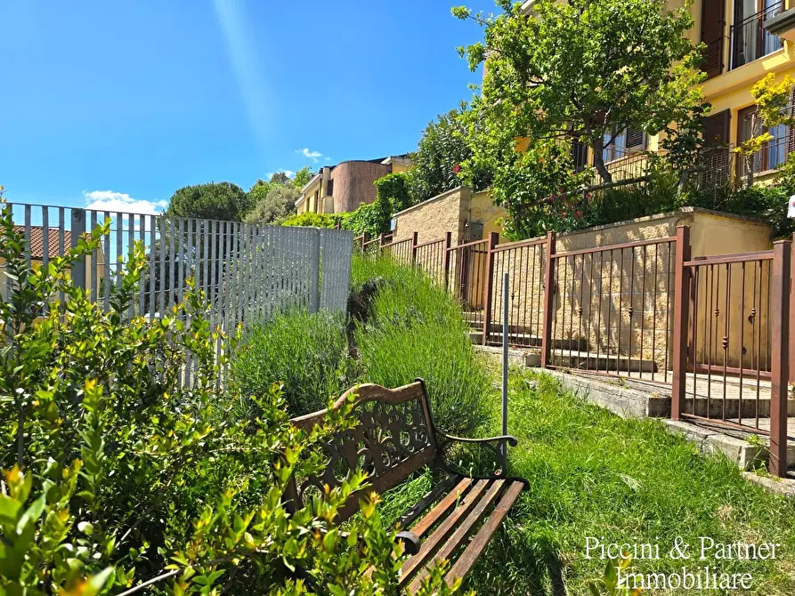Immagine 2 di Villetta a schiera in vendita  in Via della Madonnina 30 a Torrita Di Siena