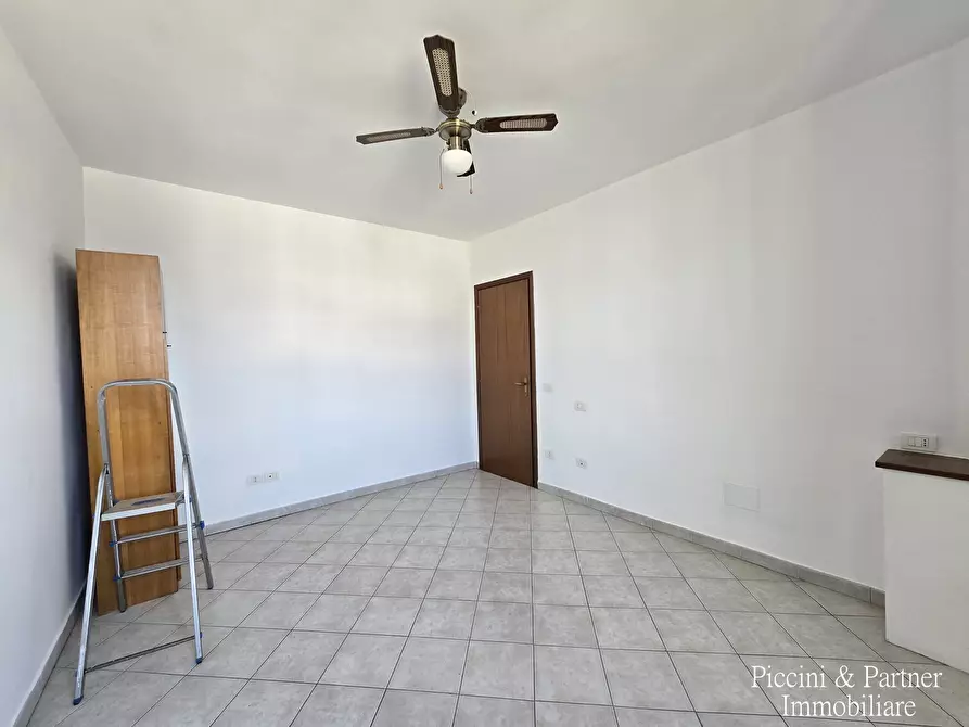 Immagine 31 di Quadrilocale in vendita  in Via Bastiola 95 a Bastia Umbra