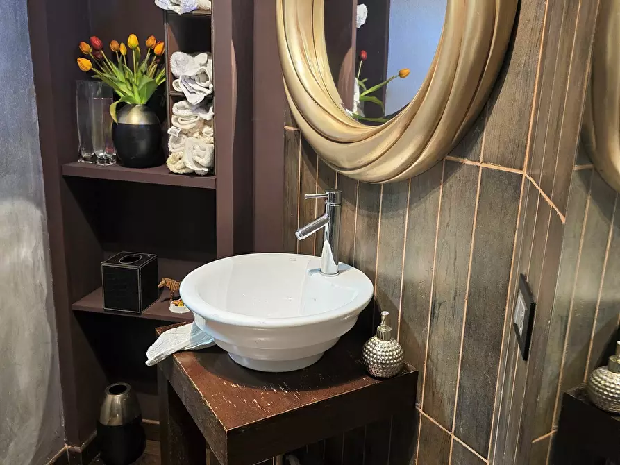 Immagine 26 di Villa in vendita  in Via Marzabotto 11 a Magione