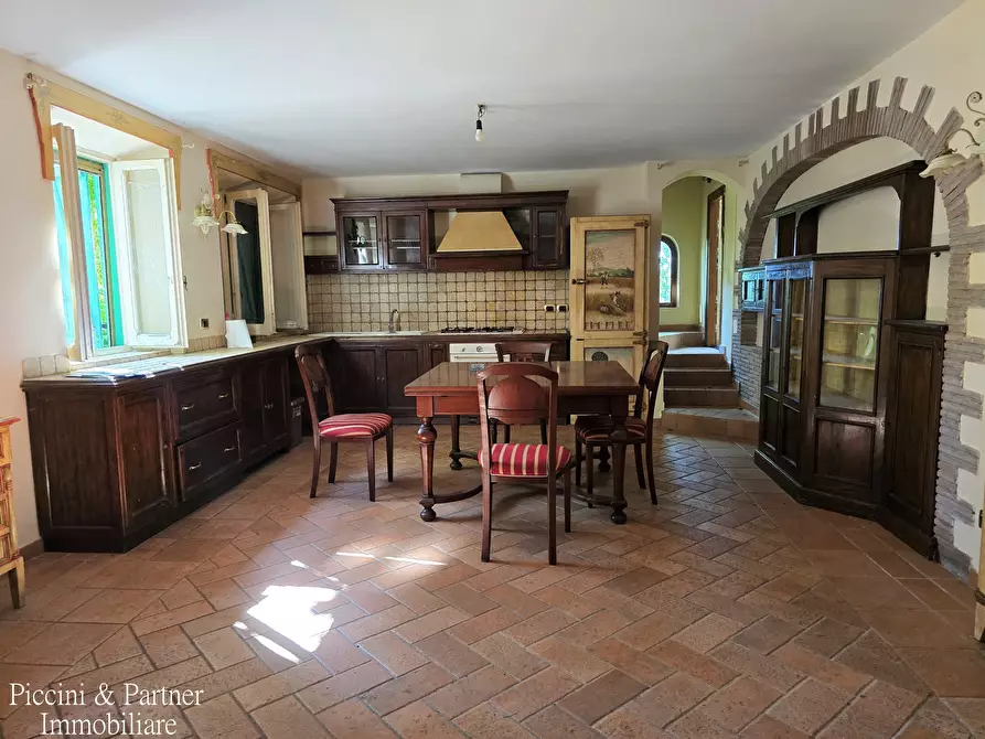 Immagine 17 di Baita in vendita  in Via dei Cespugli 10 a Passignano Sul Trasimeno