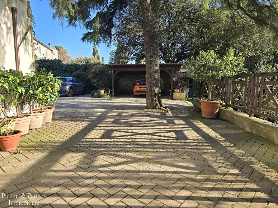 Immagine 2 di Rustico / casale in vendita  in Località Riccio 70A a Cortona