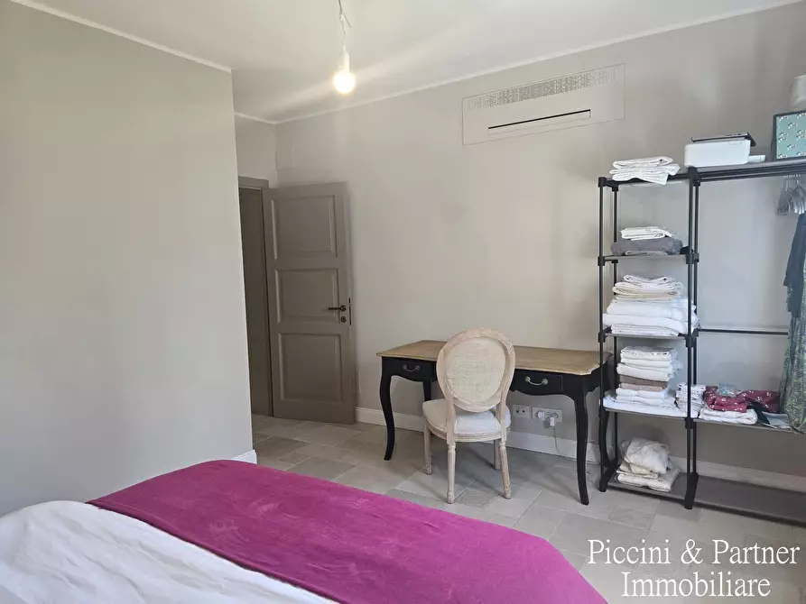 Immagine 37 di Villa in vendita  in Località Castagni 2 a Castiglione Del Lago