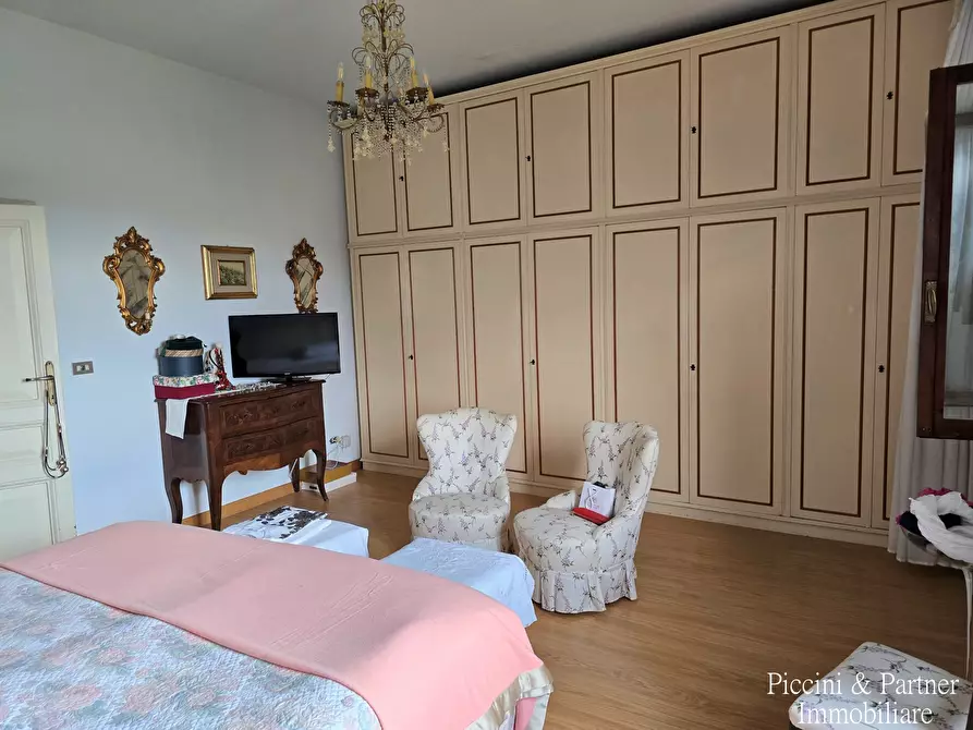 Immagine 68 di Villa in vendita  in Via Giambattista Vico 12 a Corciano