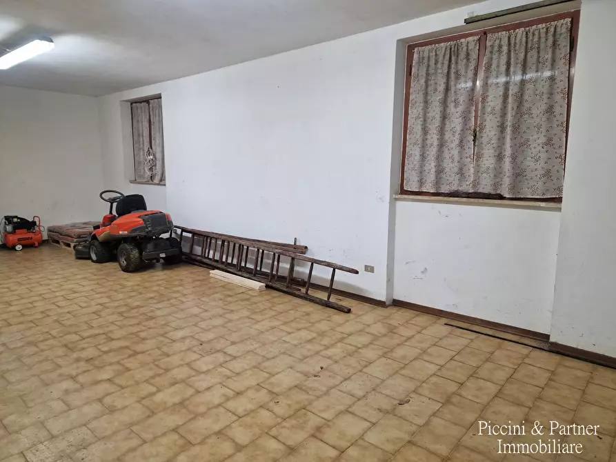 Immagine 53 di Casa bifamiliare in vendita  in Viale Ranchi 2 a Umbertide