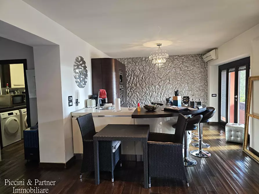 Immagine 20 di Villa in vendita  in Via dei Romani a Magione