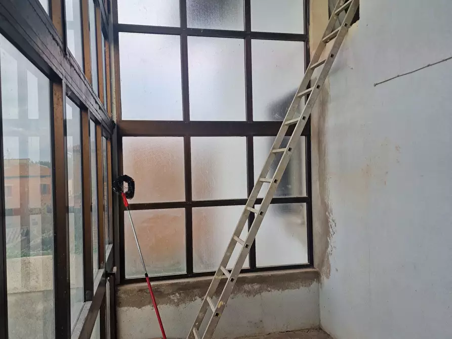 Immagine 34 di Pentalocale in vendita  in Via dei Partigiani 57 a Castiglione Del Lago