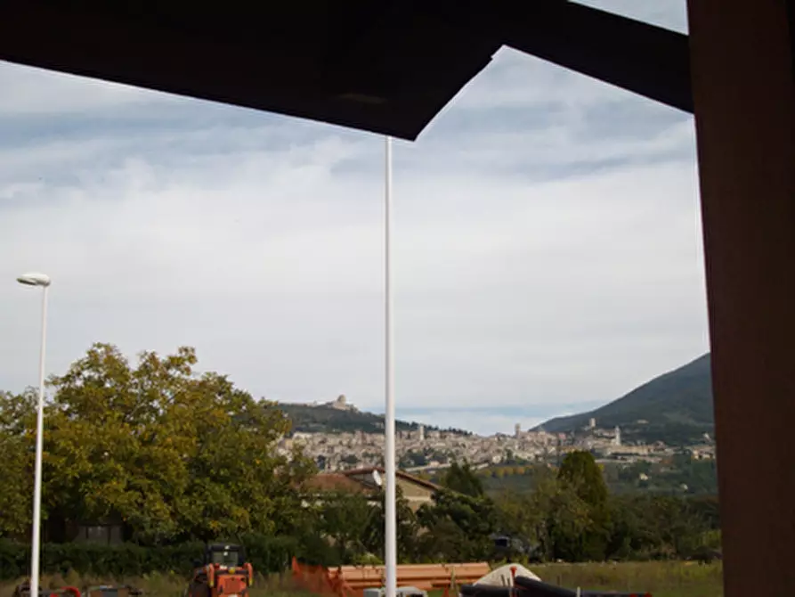 Immagine 4 di Affittacamere in vendita  a Assisi
