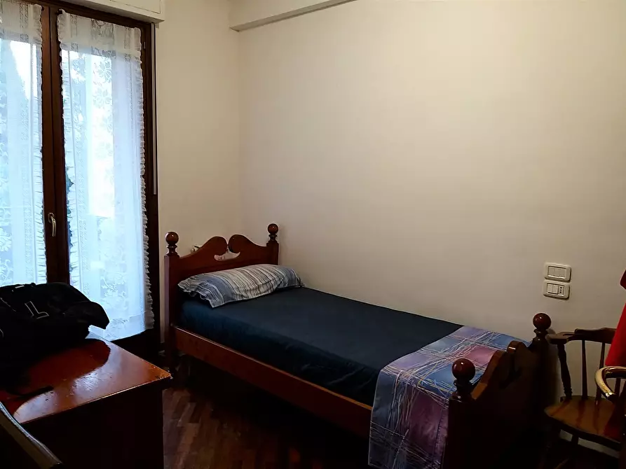 Immagine 16 di Trilocale in vendita  in Via Giovanni Giolitti a Corciano