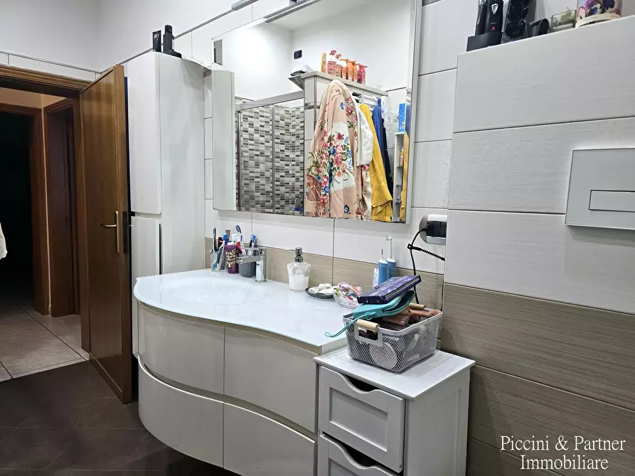 Immagine 40 di Quadrilocale in vendita  in Via Cassia Aurelia Prima a Chiusi