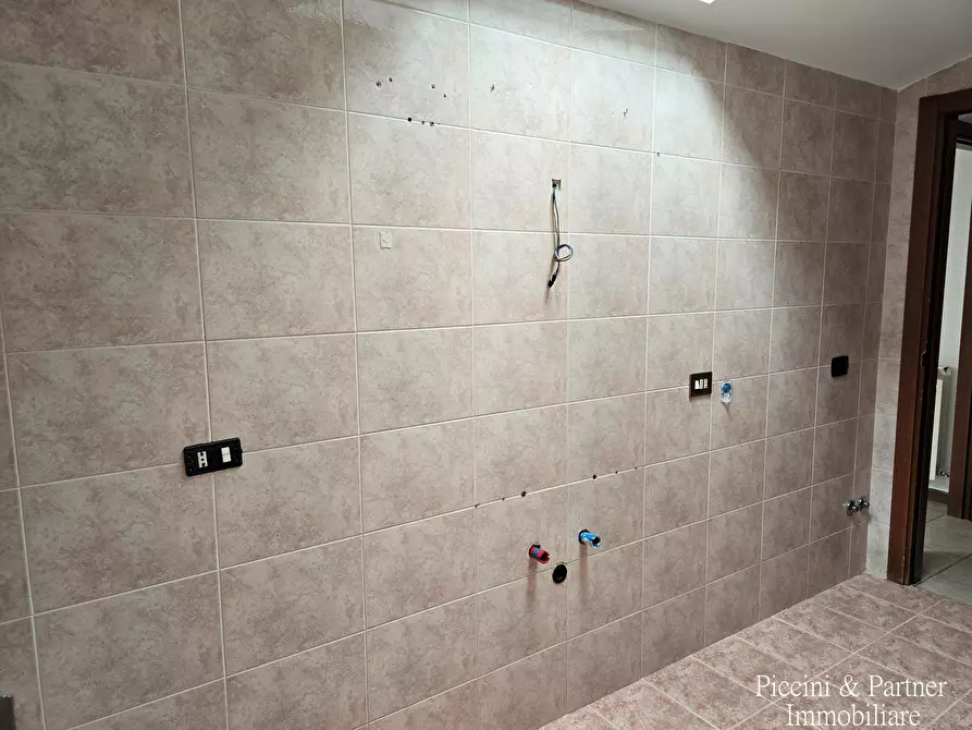 Immagine 47 di Quadrilocale in vendita  in Via dello Zucchero 24 a Perugia