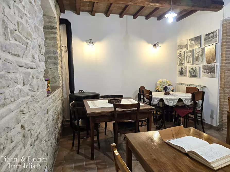 Immagine 12 di Agriturismo in vendita  in S.B.Vecchio a Gubbio