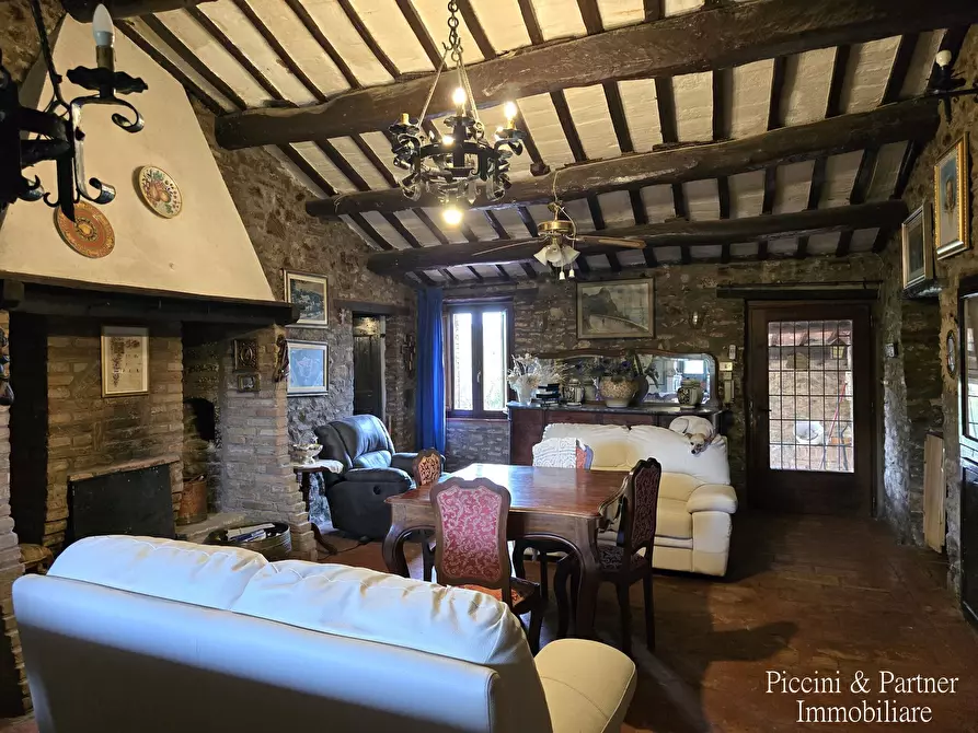 Immagine 44 di Rustico / casale in vendita  in Vocabolo Coccimignolo 36 a Marsciano