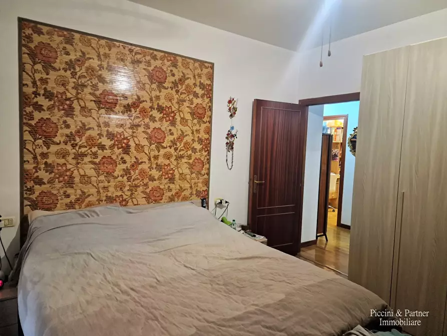 Immagine 39 di Pentalocale in vendita  in Via Giacomo Puccini 84 a Perugia