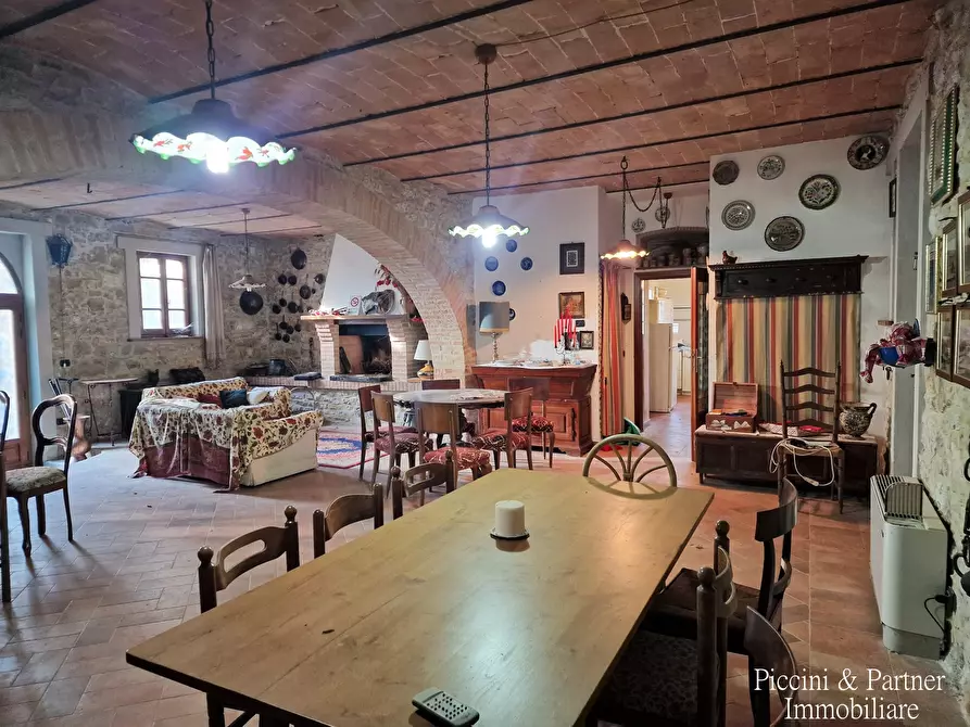 Immagine 44 di Rustico / casale in vendita  in Via del Casello a Corciano