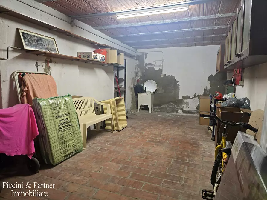 Immagine 49 di Pentalocale in vendita  in Via Fratelli Rosselli a Chiusi