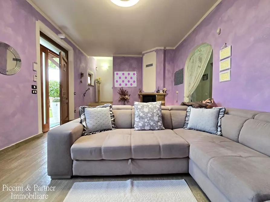 Immagine 15 di Villa in vendita  in C.a. Monsigliolo a Cortona