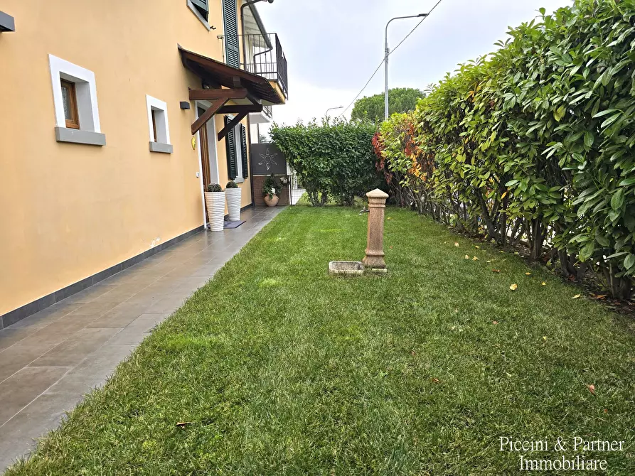 Immagine 7 di Villa in vendita  in C.a. Monsigliolo a Cortona