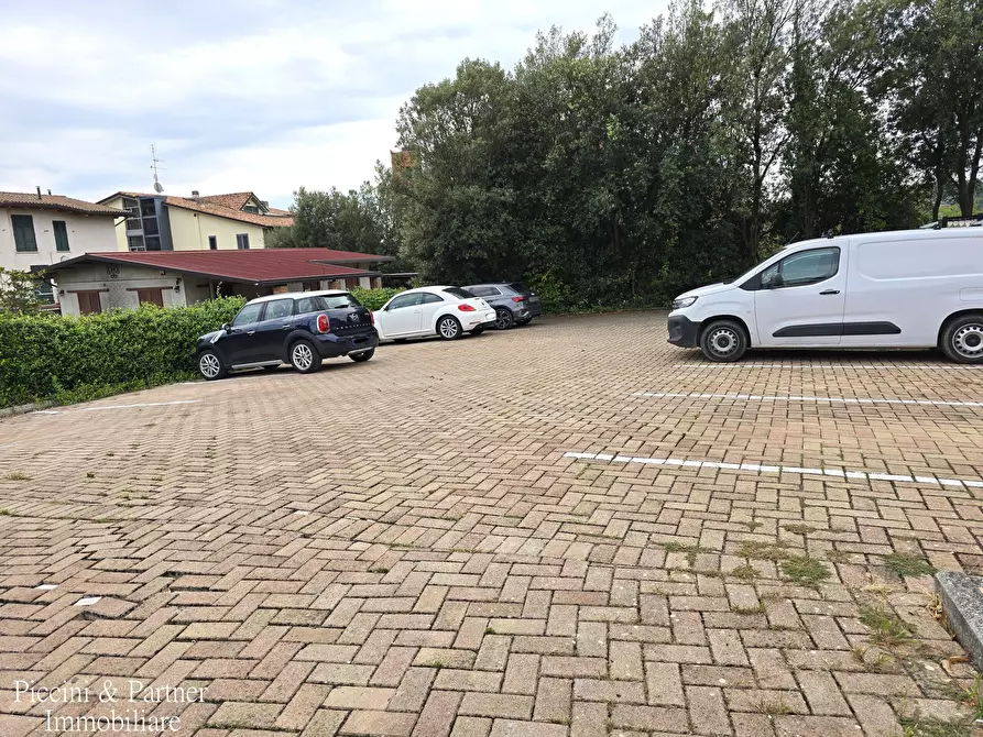 Immagine 3 di Quadrilocale in vendita  in Via Elio Vittorini 11 a Corciano