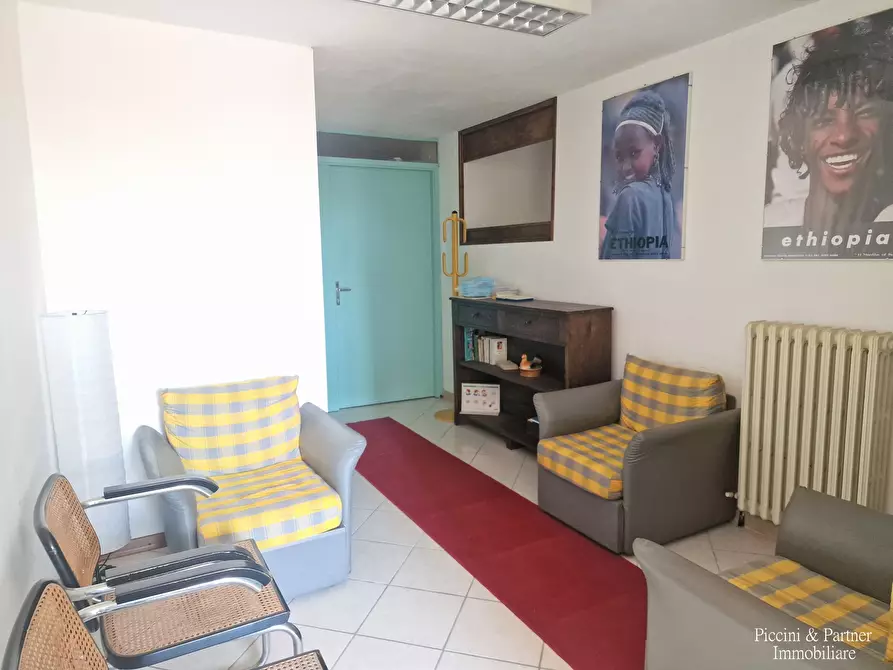 Immagine 84 di Villa in vendita  in Via Agreste a Corciano