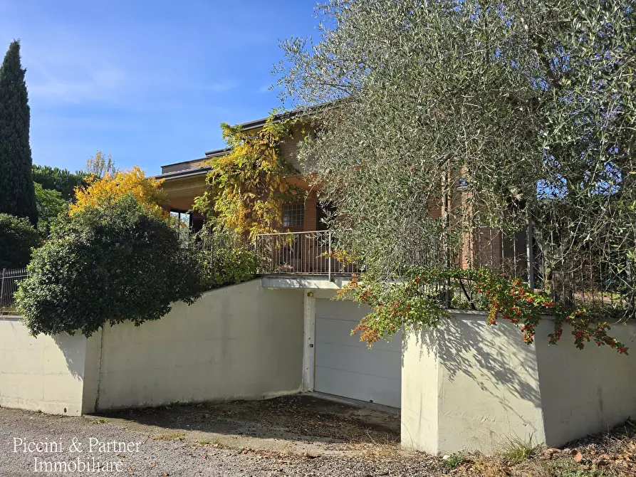 Immagine 2 di Villa in vendita  in Strada Monte Bagnolo Valbiancara a Perugia