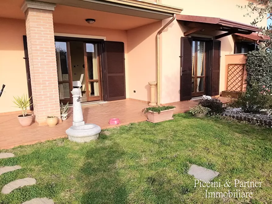 Immagine 14 di Casa bifamiliare in vendita  in Via Todi 23 a Perugia