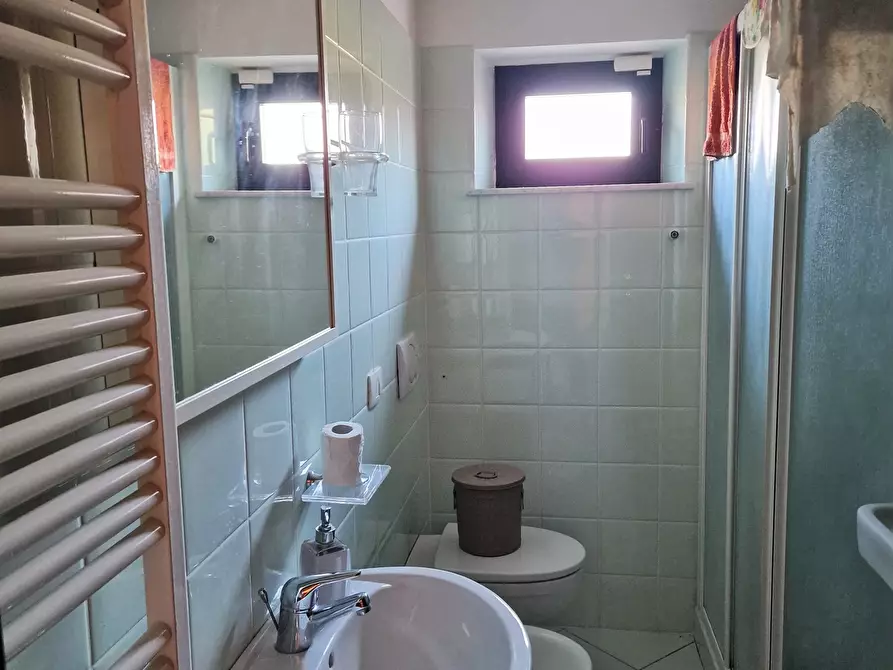 Immagine 49 di Casa bifamiliare in vendita  in Via Trasimeno a Castiglione Del Lago