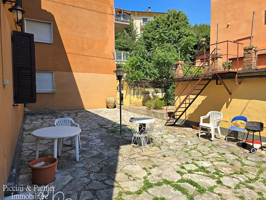Immagine 1 di Pentalocale in affitto  in Via Cialdini 30 a Perugia