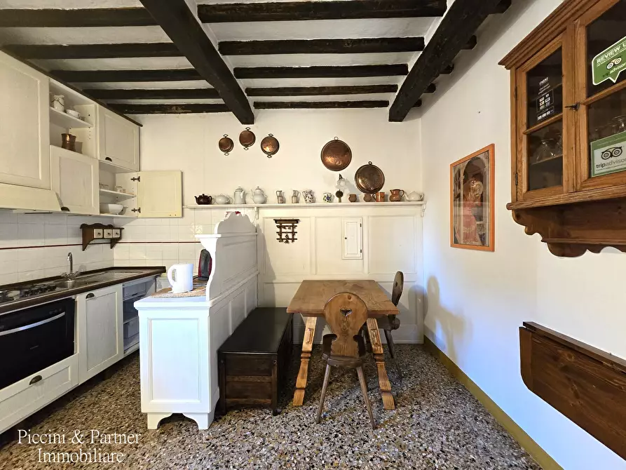 Immagine 60 di Rustico / casale in vendita  in Località Riccio 70A a Cortona