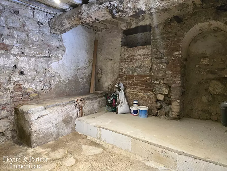 Immagine 40 di Terratetto in vendita  in Via del Giglio a Castiglione Del Lago