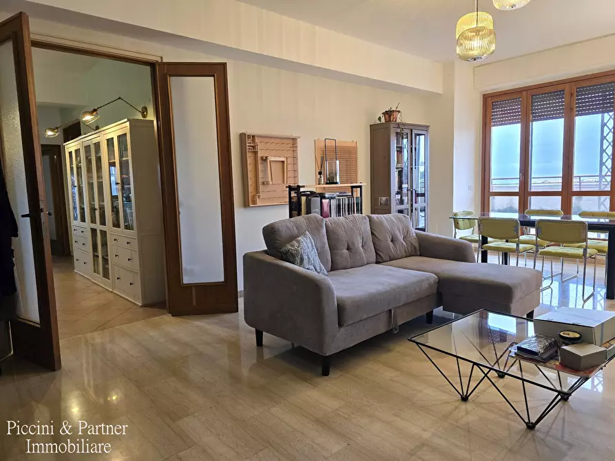 Immagine 8 di Pentalocale in vendita  in Via Frà Bevignate 14 a Perugia