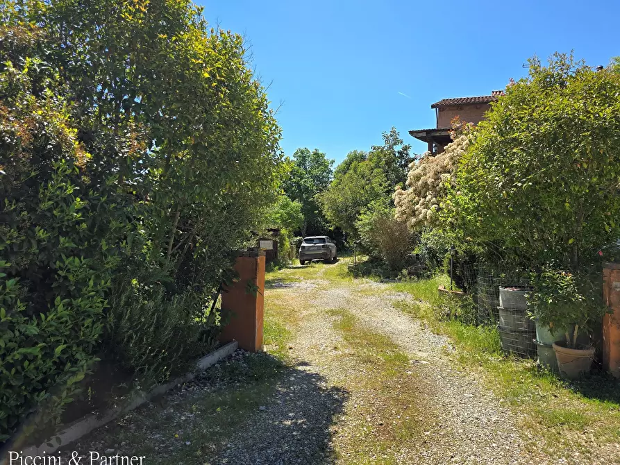 Immagine 3 di Casa bifamiliare in vendita  in Via dello Sport a Marsciano