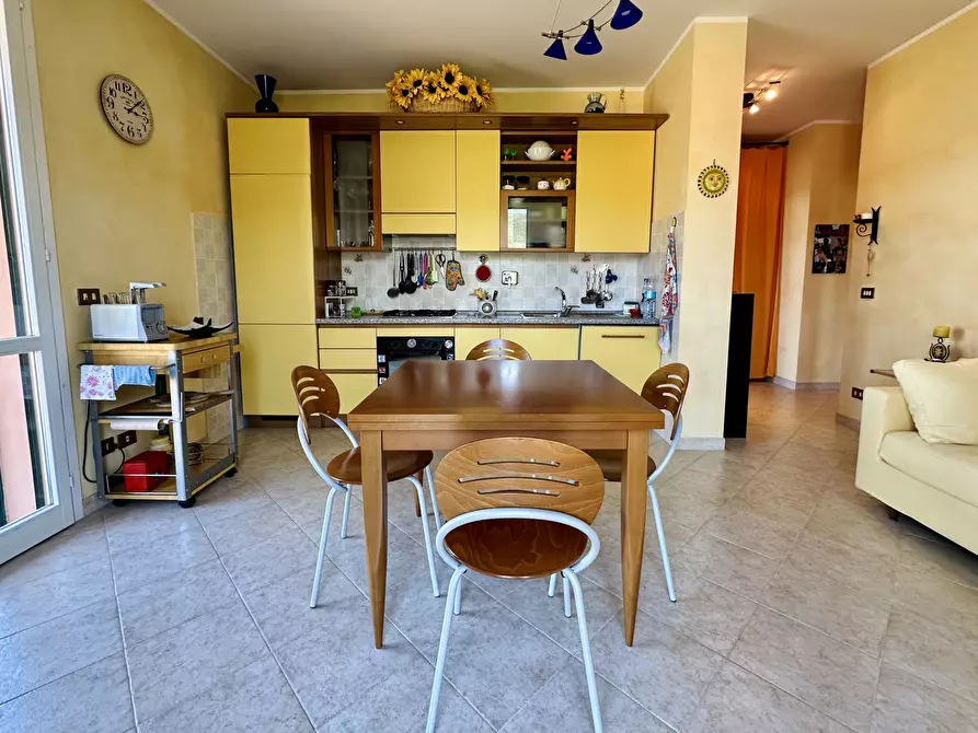 Immagine 10 di Trilocale in vendita  in Borgata Ascheri 15 a Diano Arentino