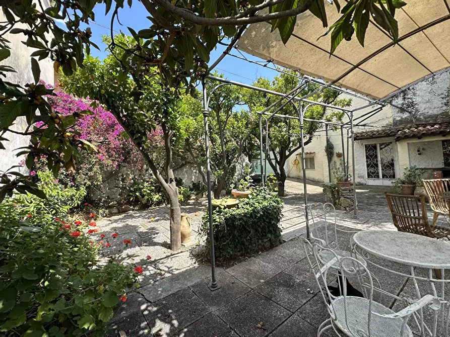 Immagine 1 di Rustico / casale in vendita  in via Garibaldi a Diano San Pietro