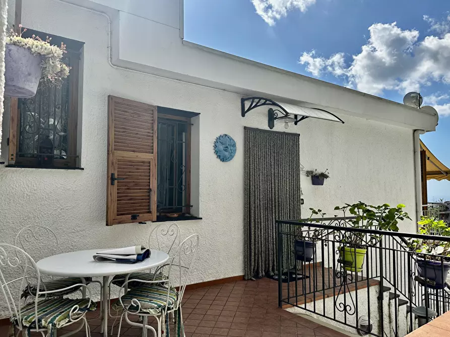 Immagine 27 di Villetta a schiera in vendita  in Via San Benedetto 4 a Diano Arentino