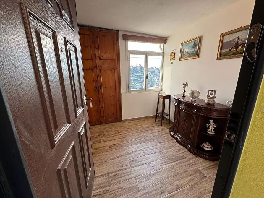 Immagine 2 di Quadrilocale in vendita  in Via Duca degli Abruzzi 182 a San Remo