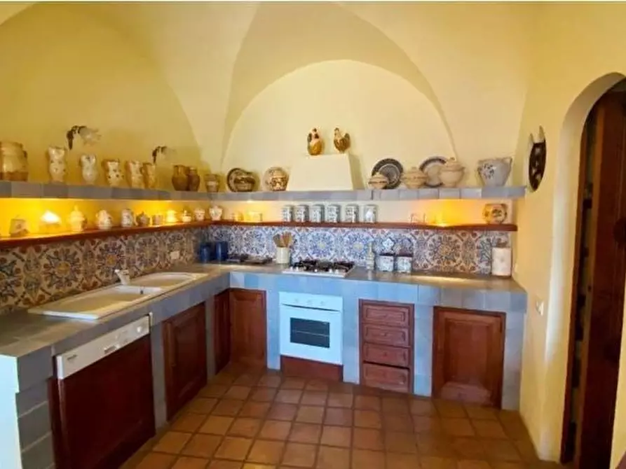 Immagine 9 di Villa in vendita  in Piazza San Sebastiano a San Remo