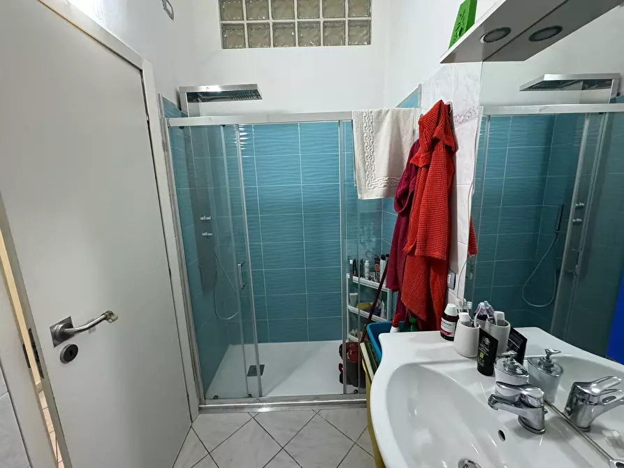 Immagine 13 di Trilocale in vendita  in Via Zeffiro Massa 91 a San Remo