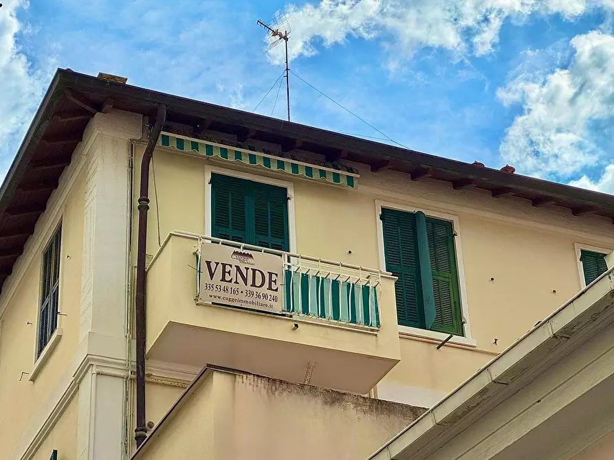 Immagine 1 di Bilocale in vendita  in Via G. Ansaldi 43 a San Remo