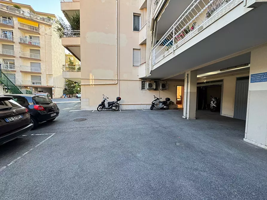 Immagine 52 di Attico in vendita  in Via della Repubblica 10 a San Remo