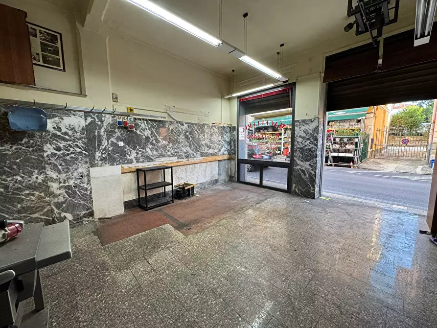 Immagine 6 di Locale commerciale in affitto  in Via Lamarmora 13 a San Remo