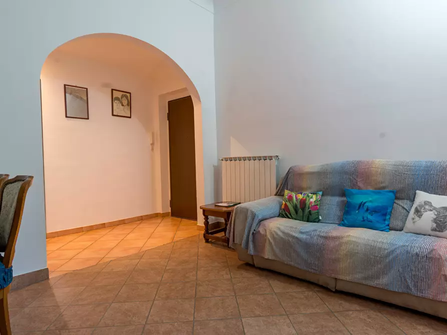 Immagine 40 di Quadrilocale in vendita  in Via Generale A. Lamarmora 221 a San Remo