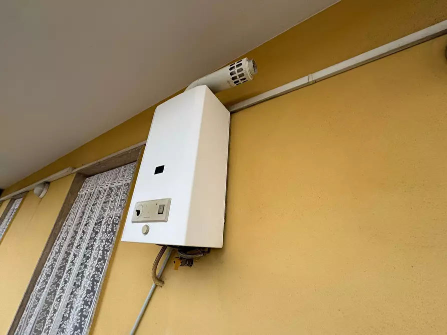 Immagine 27 di Quadrilocale in vendita  in Via Galileo Galilei 315 a San Remo