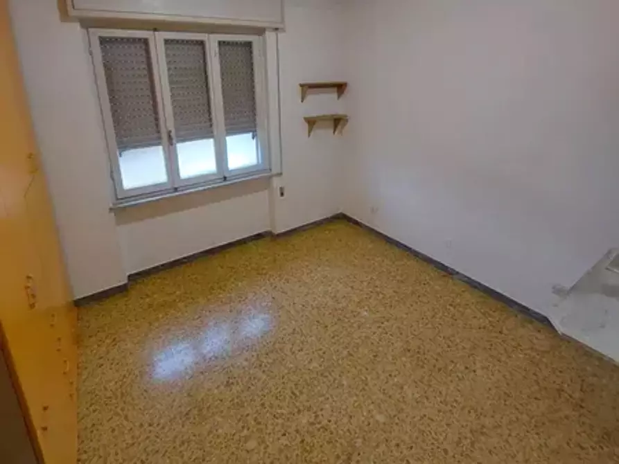 Immagine 4 di Quadrilocale in affitto  a Camaiore