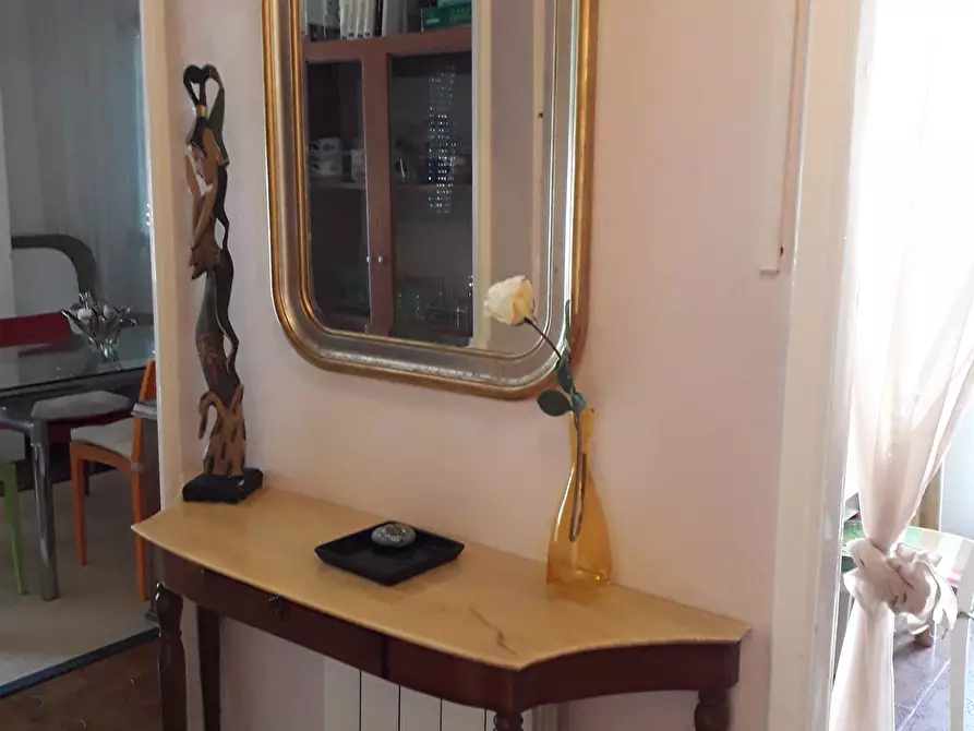 Immagine 12 di Quadrilocale in affitto  a Pietrasanta