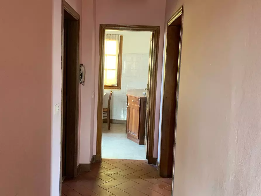 Immagine 10 di Casa semindipendente in affitto  a Pietrasanta