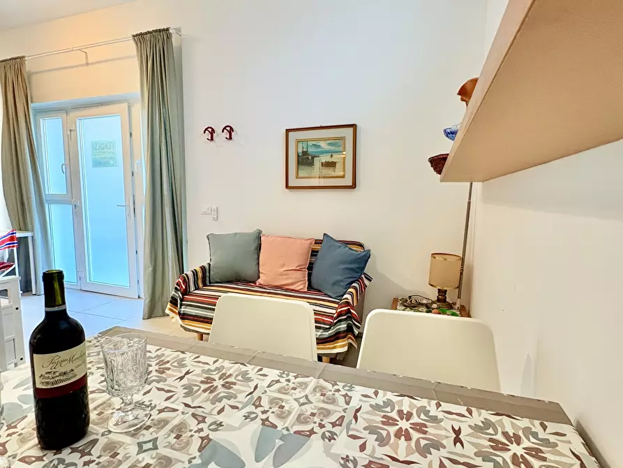 Immagine 18 di Monolocale in vendita  in Via Allavena a Riva Ligure