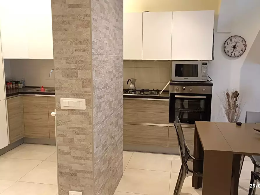 Immagine 2 di Appartamento in vendita  in Via Cesare Battisti a Lanciano